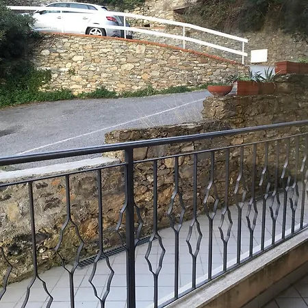 Casa Solva アラッシオ